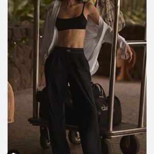 ALO Yoga medium Black suit up trouser New